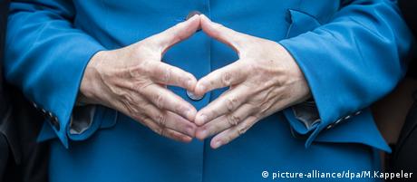 Руки меркель