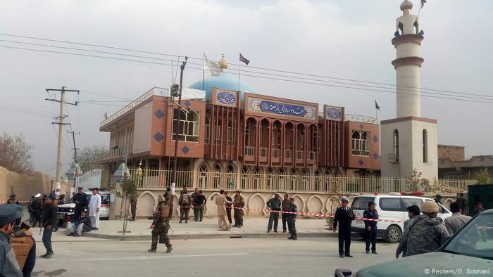 Afghanistan Anschlag auf Moschee in Kabul (Reuters/O. Sobhani)