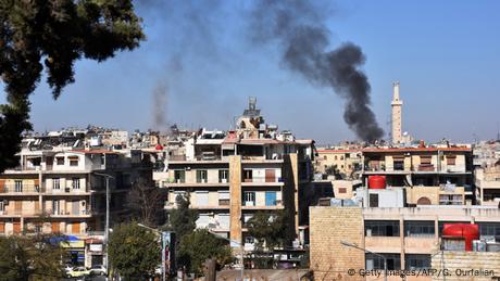 Syrien Angriffe auf Alleppo (Getty Images/AFP/G. Ourfalian)