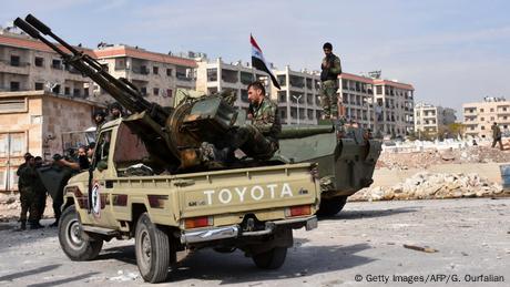 Syrien Angriffe auf Alleppo (Getty Images/AFP/G. Ourfalian)