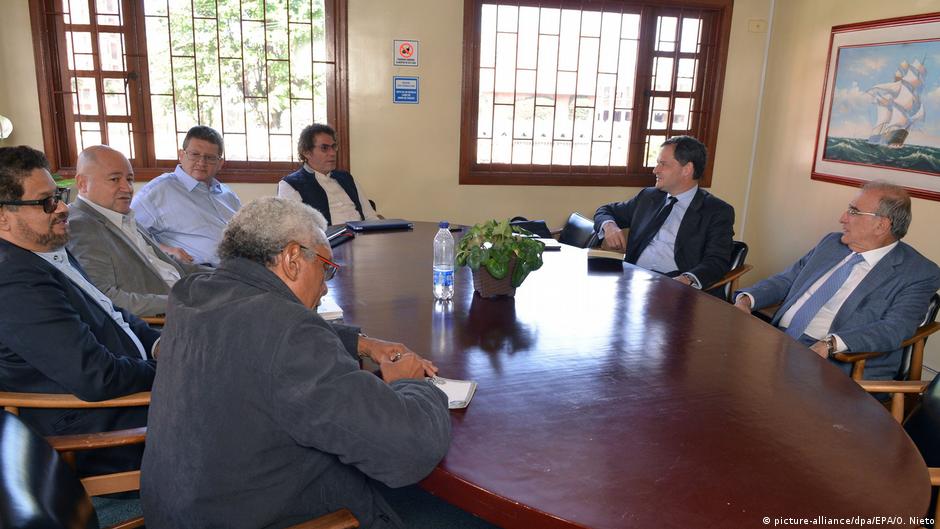 El Gobierno y las FARC pactan la firma del nuevo acuerdo