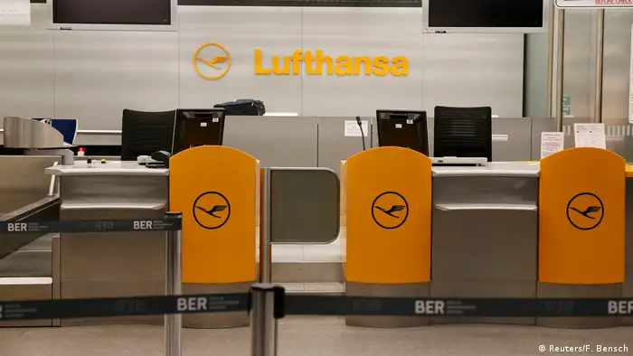 Deutschland Pilotenstreik Lufthansa Berlin-Tegel (Reuters/F. Bensch)