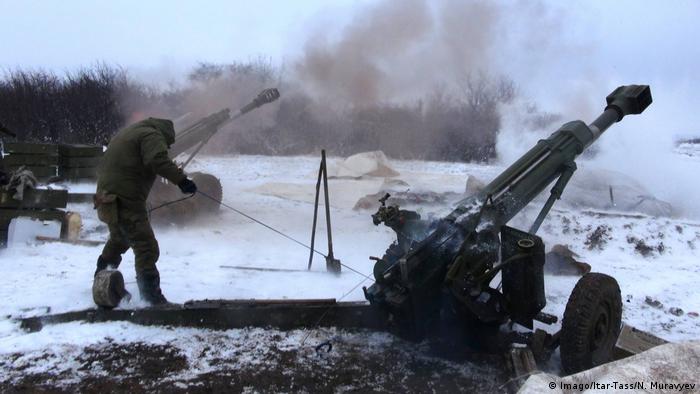 Como antecedente: los combates en el este de Ucrania, en 2015.