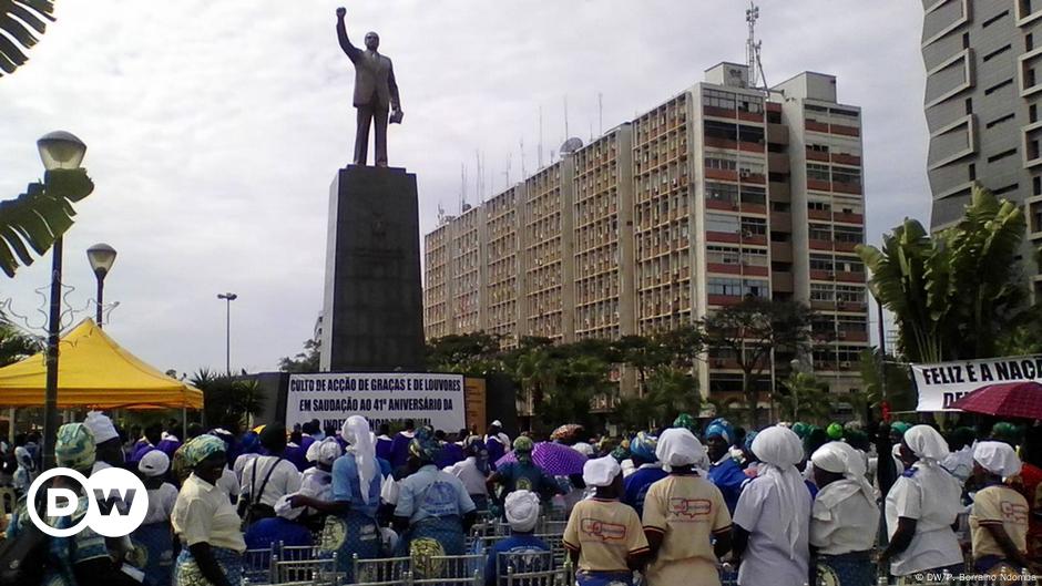 Atividades Do 45º Aniversário Da Independência São Suspensas – DW – 21 ...