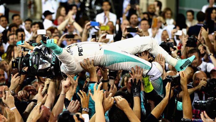 Formel 1 | Grand Prix Abu Dhabi | Weltmeister Nico Rosberg (Getty Images/C. Mason)