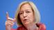 Johanna Wanka points off camera Johanna Wanka points off camera
