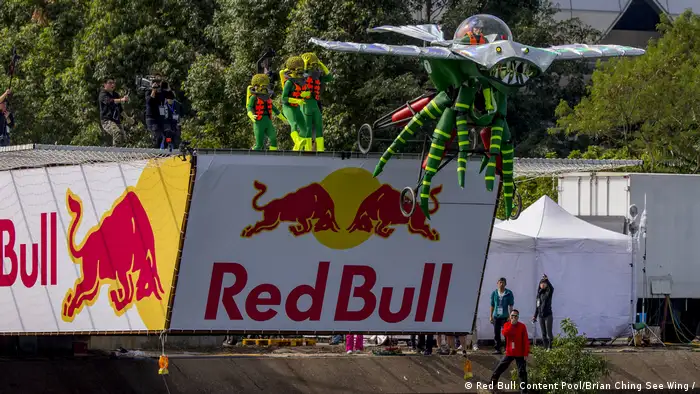 Red Bull Flugtag 2016 Hongkong (Red Bull Content Pool/Brian Ching See Wing /)