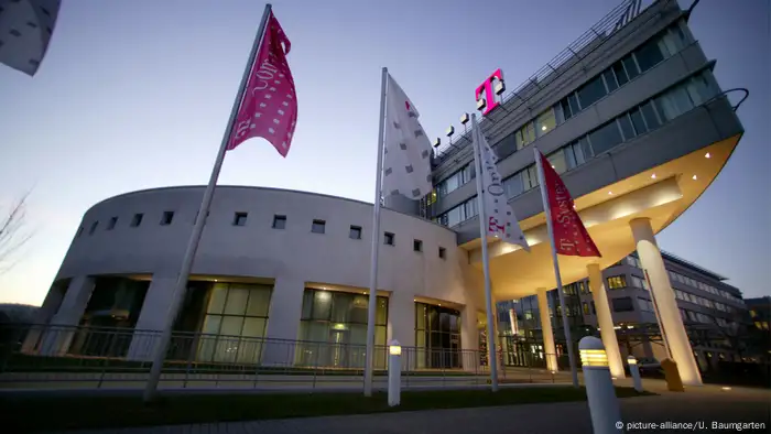 Deutschland Zentrale der Deutsche Telekom (picture-alliance/U. Baumgarten)