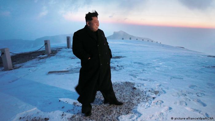 Nordkorea Besuch Kim Jong-Un Berg Paekdu Gipfel (picture-alliance/dpa/KCNA)