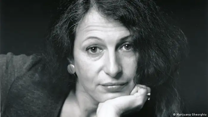 Carmen-Francesca Banciu, Autorin