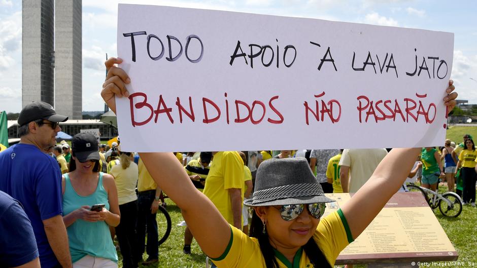Brasilien Proteste gegen die Korruption