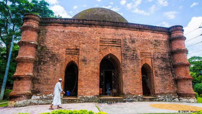Bangladesch UNESCO Weltkulturerbe Historische Moscheenstadt Bagerhat (DW/M. Mamun)