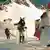 Österreich Nikolaus auf Ski im Kleinwalsertal