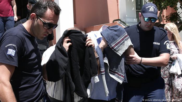 El Gobierno de Turquía creará una comisión para investigar, y posiblemente corregir, decisiones tomadas por decreto al amparo del estado de emergencia declarado tras el fallido golpe de Estado de julio pasado. (23.01.2016)