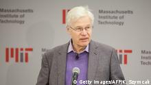 Closeup: Economics Nobel winner Bengt Holmström