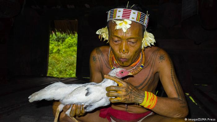 Mentawai Inseln Volk Ureinwohner Schamane (imago/ZUMA Press)
