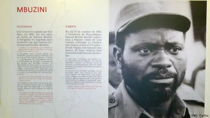Ausstellung Fotos von Samora Machel (DW/J. Carlos)