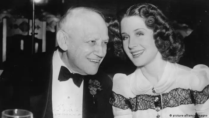 Carl Laemmle und Norma Shearer (Foto: picture-alliance/Imagno)