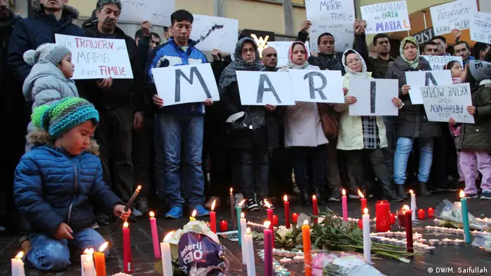 Freiburg Gedenken an die ermordete Studentin Maria (DW/M. Saifullah)