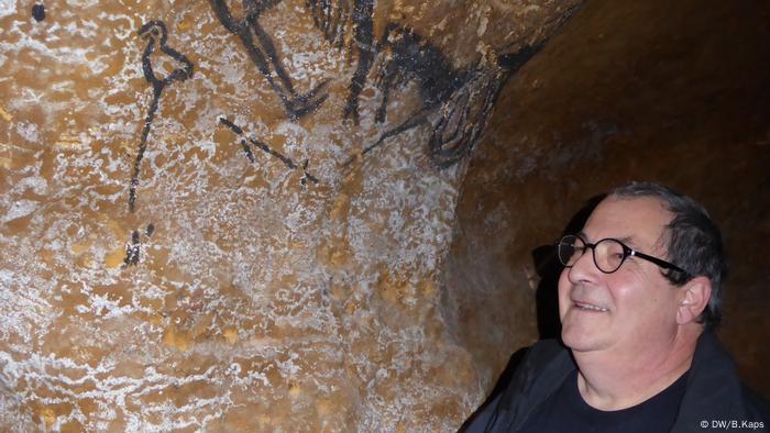 Jean-Pierre Chadelle na caverna Lascaux (DW/B.Kaps)