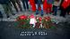Люди несуть квіти на місце вибухів у Стамбулі Люди несуть квіти на місце вибухів у Стамбулі