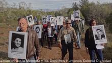 Colonia Dignidad: víctimas y familiares de detenidos desaparecidos en una manifestacion en Parral, Chile. (Archivo).