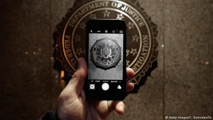 USA Apple Protest vor FBI Hauptquartier in Washington (Getty Images/C. Somodevilla)