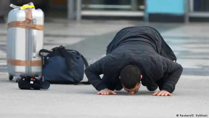 Afghanistan Sammelabschiebung Flüchtlnge Ankunft in Kabul (Reuters/O. Sobhani)