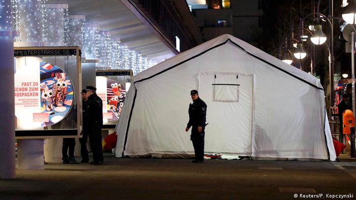 Deutschland Neun Tote und viele Verletzte auf Berliner Weihnachtsmarkt