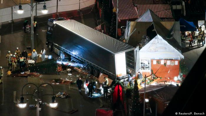 Deutschland Anschlag mit LKW auf Weihnachtsmarkt in Berlin