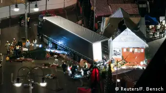 Deutschland Anschlag mit LKW auf Weihnachtsmarkt in Berlin