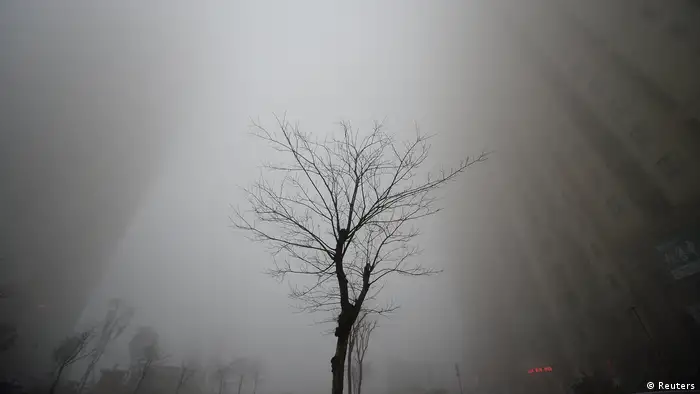 China Smog in Jinan (Reuters)