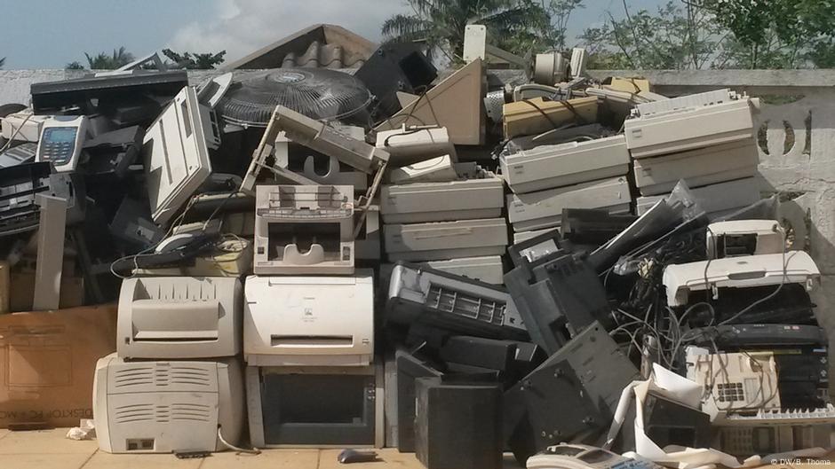 Kenya Needs To Step Up Efforts To Recycle E Waste Africa Dw 04 04 18