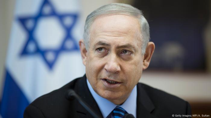 El primer ministro israelí, Benjamín Netanyahu, es interrogado hoy por sospechas en varios casos de corrupción, después de que la Fiscalía General pidiese a la Policía que llevase a cabo una investigación. (2.01.2017)