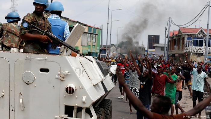 COMMENT ÇA VA DANS NOTRE CHER PAYS LE CONGO ? COMMENÇONS PAR UNE REVUE DES PROBLÈMES QUE VIVENT LES POPULATIONS DE PRES OU DE LOIN ! 36909884_401