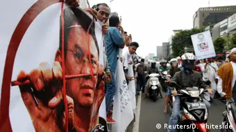Jakarta Muslime protestieren gegen christlichen Gouverneur Basuki Tjahaja Purnama