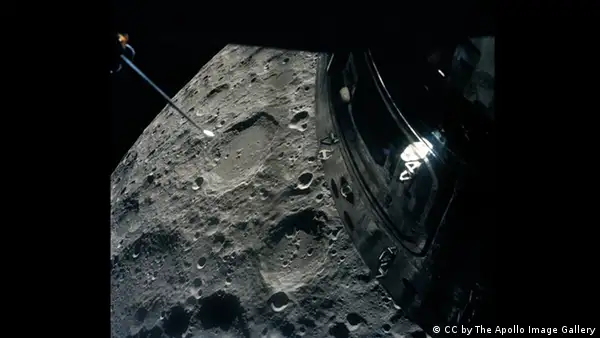 36921154_903.webp
