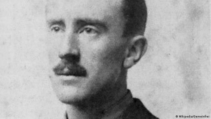 A portrait of Tolkien from 1916.
