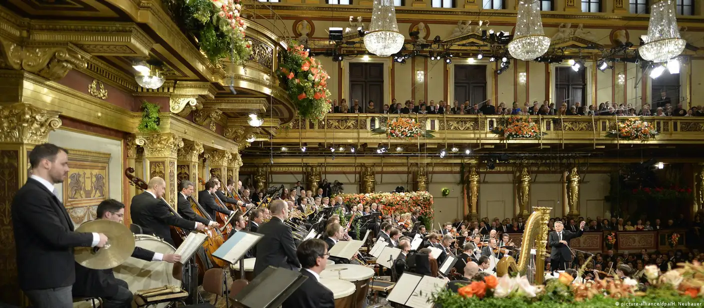 Neuwirth premiere and Melton's Wagner provide highlights with Vienna  Philharmonic