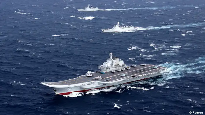 China Liaoning Flugzeugträger bei Manöver im Südchinesichen Meer