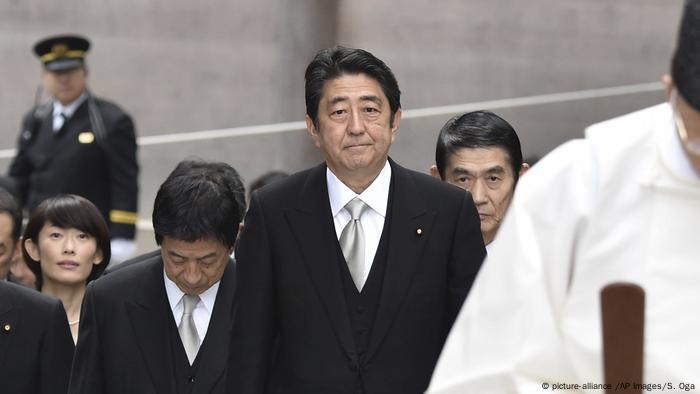 Japan Shinzo Abe (picture-alliance /AP Images/S. Oga)