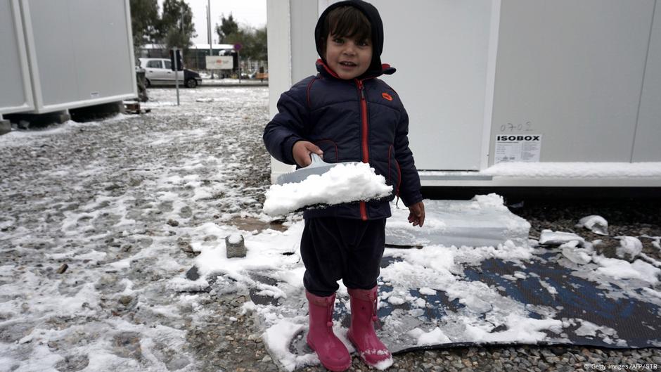 Griechenland Schnee in Flüchtlingsunterkunft auf Lesbos