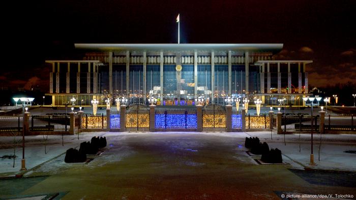 Weißrussland Platz der Unabhängigkeit in Minsk