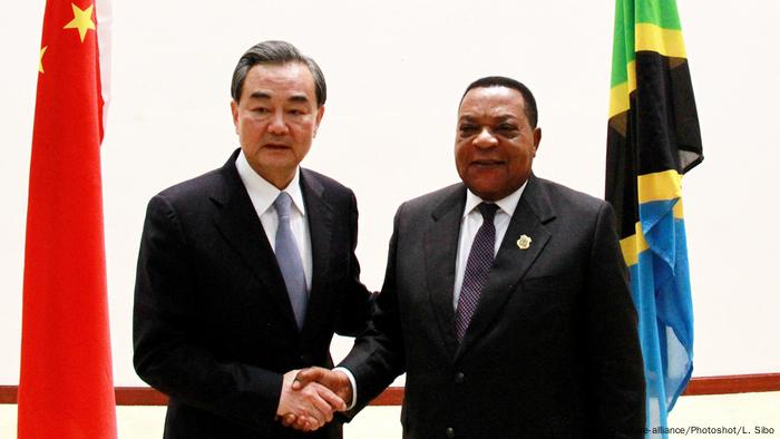 Afrikareise chinesischer Außenminister Wang Yi in Dar es Salaam