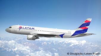 Foto de avión de LATAM