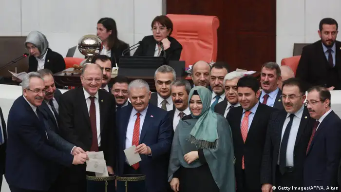 Türkei Parlament Verfassungsreform