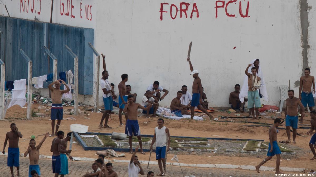 Hundreds of Brazilian Prisoners Escape After Prison Riot Over