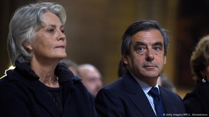 Frankreich Francois Fillon Ex-Premierminister mit seiner Ehefrau Penelope (Getty Images/AFP/L. Bonaventure)