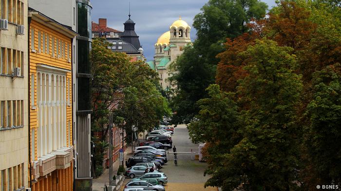 Няма по-страшно от това да отнемеш вярата на хората. А