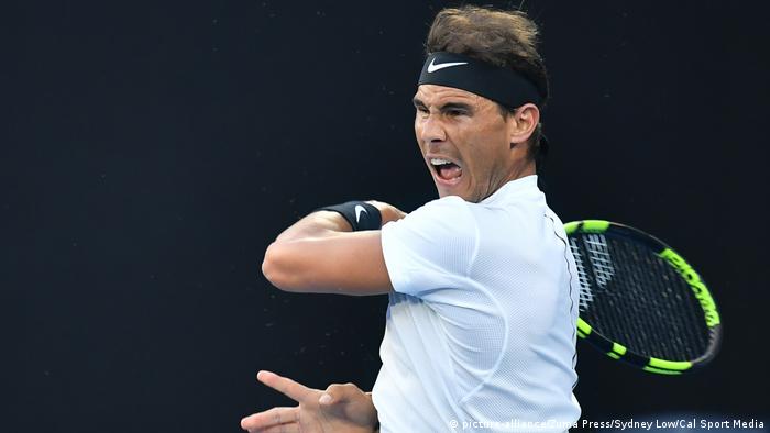 Australian Open 2017: Nadal edges past Dimitrov to set up Federer final | Sports | German football and major international sports news | | 27.01. 2017